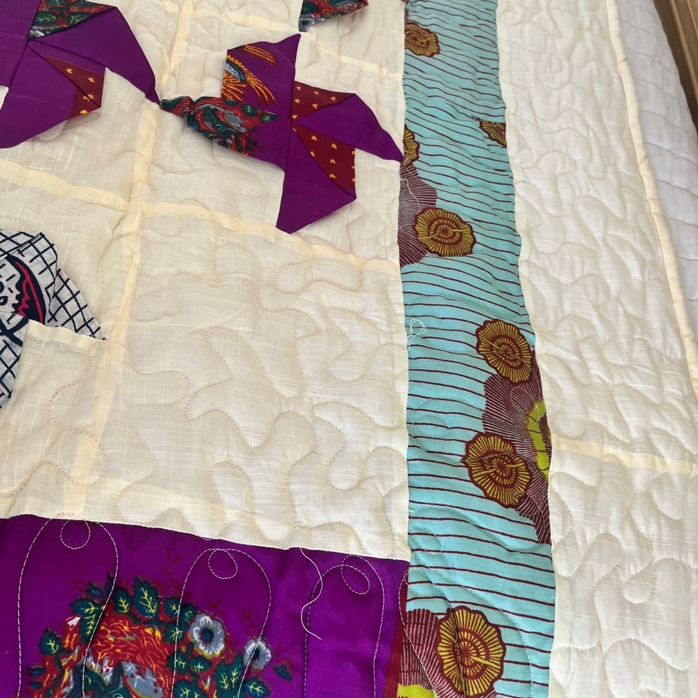 HANDMADE PINWHEEL Quilt Ethnic Fabric Unique STUNNING - Picture 12 of 17